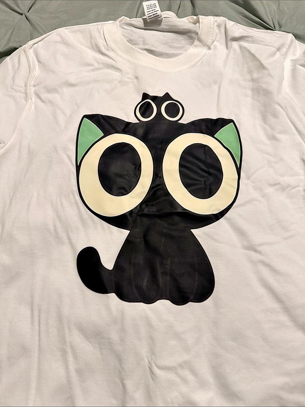 Cat Graphic Tee in White Size 3XL